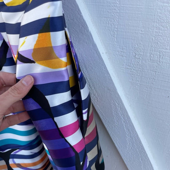 Parisian dream Size 4-6 midi-length full skirt - Picture 8 of 8